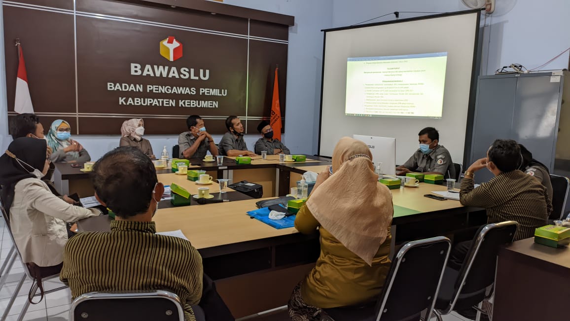 Bawaslu Gelar Rapat Kerja Pengawasan Pemutakhiran DPB :  Samakan Presepsi dan Peran Lembaga