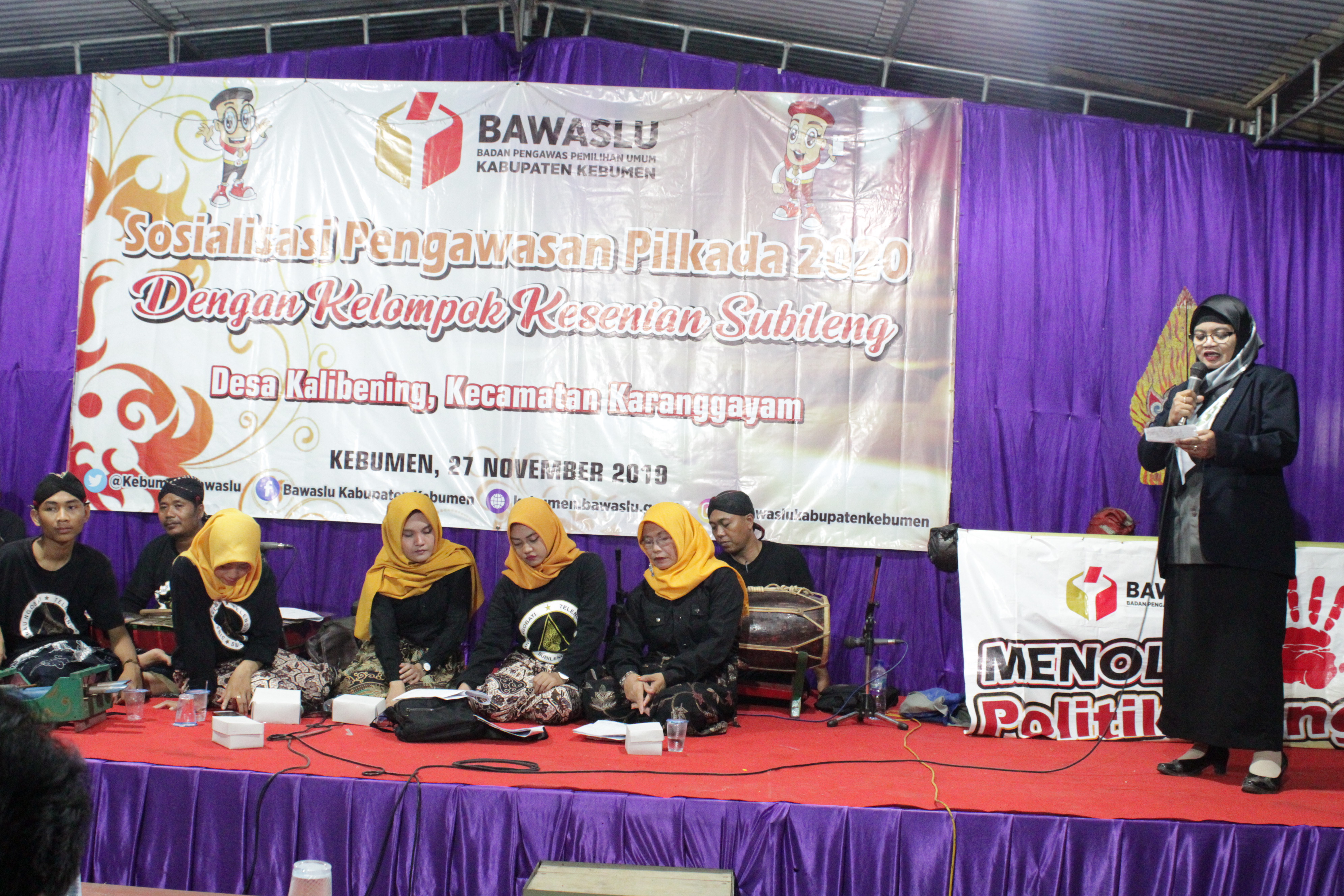 SOSWATIF Bersama Kesenian Subileng Desa Kalibening, di Banjiri Pengunjung