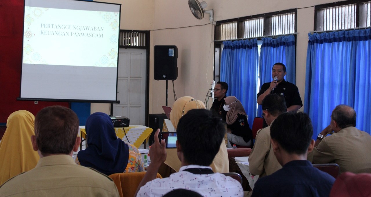 Perkuat Jajaran Kesekretariatan Panwaslu Kecamatan, Bawaslu adakan Bimtek