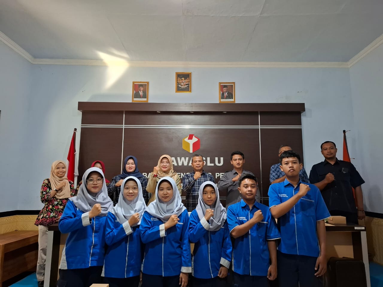 Program PKL SMKN 1 Kebumen Dimulai: Bawaslu Kebumen Sambut Baik Para Siswa