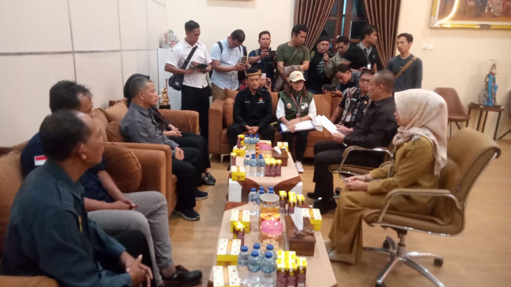 Bawaslu Kabupaten Kebumen Turut Dampingi PKD Awasi Coklit Tokoh 