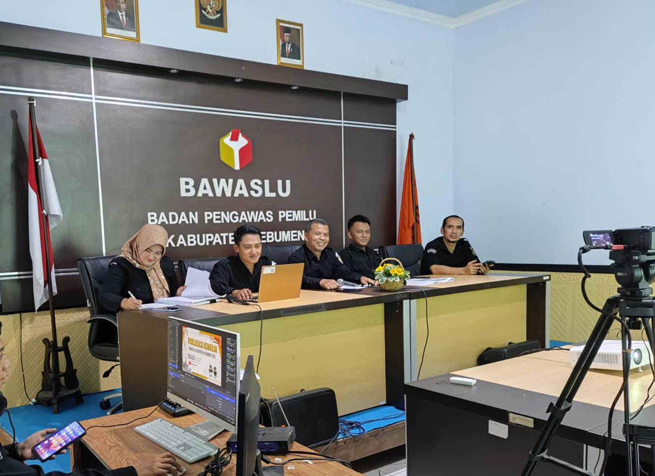 Ketua Beserta Anggota Bawaslu Kabupaten Kebumen