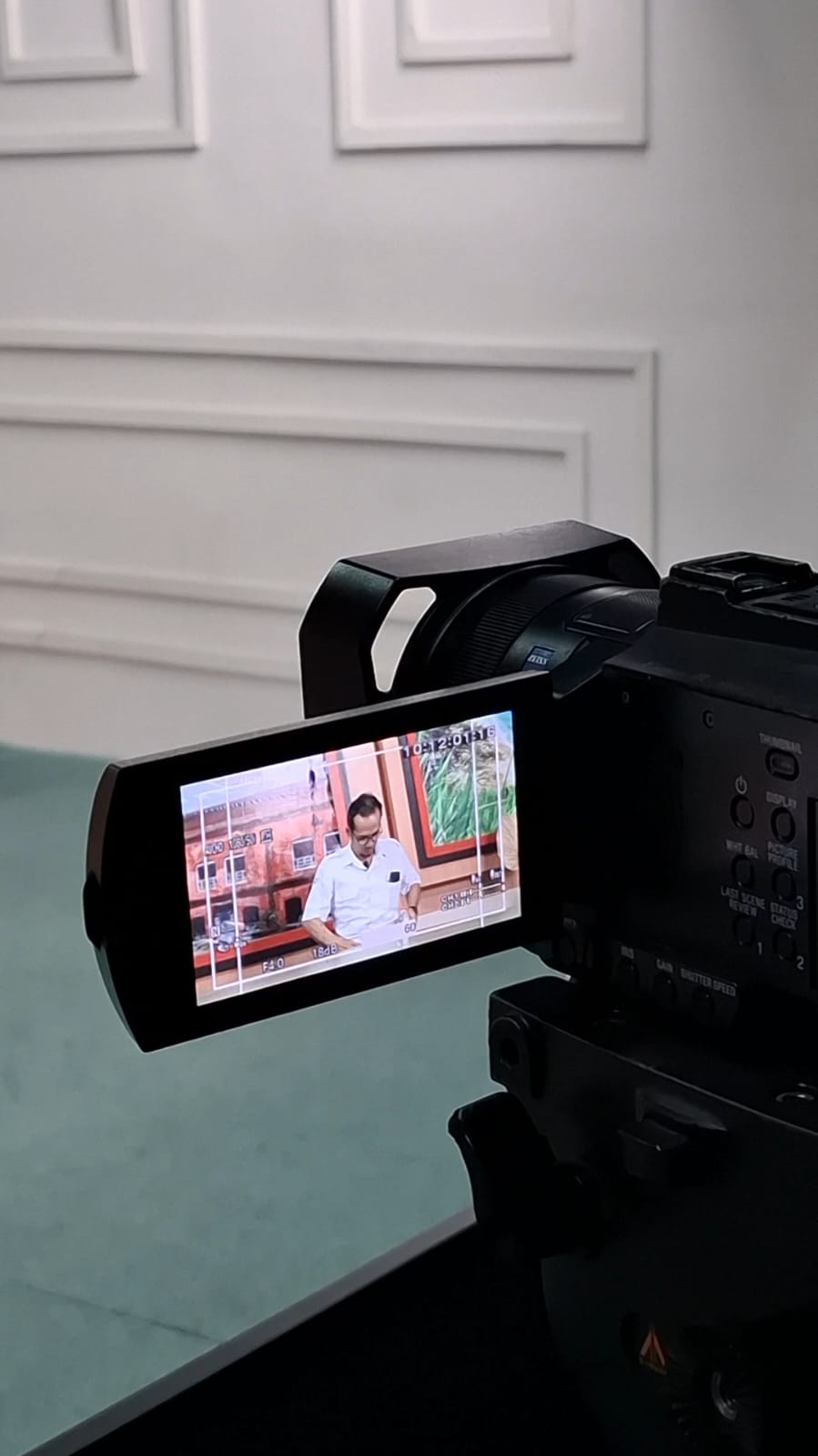 Badruzzaman saat menjadi pembicara Selamat Sore Kebumen