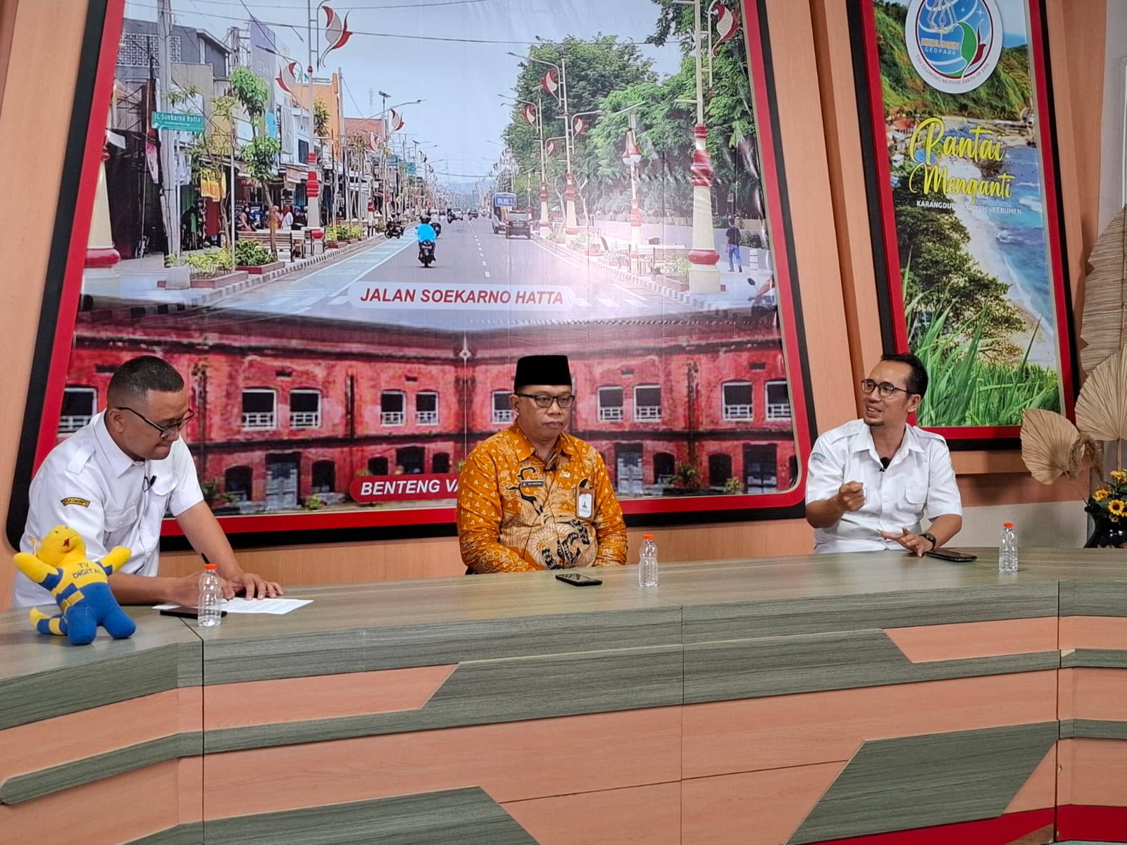 Badruzzaman saat memberikan materi pada acara SSK