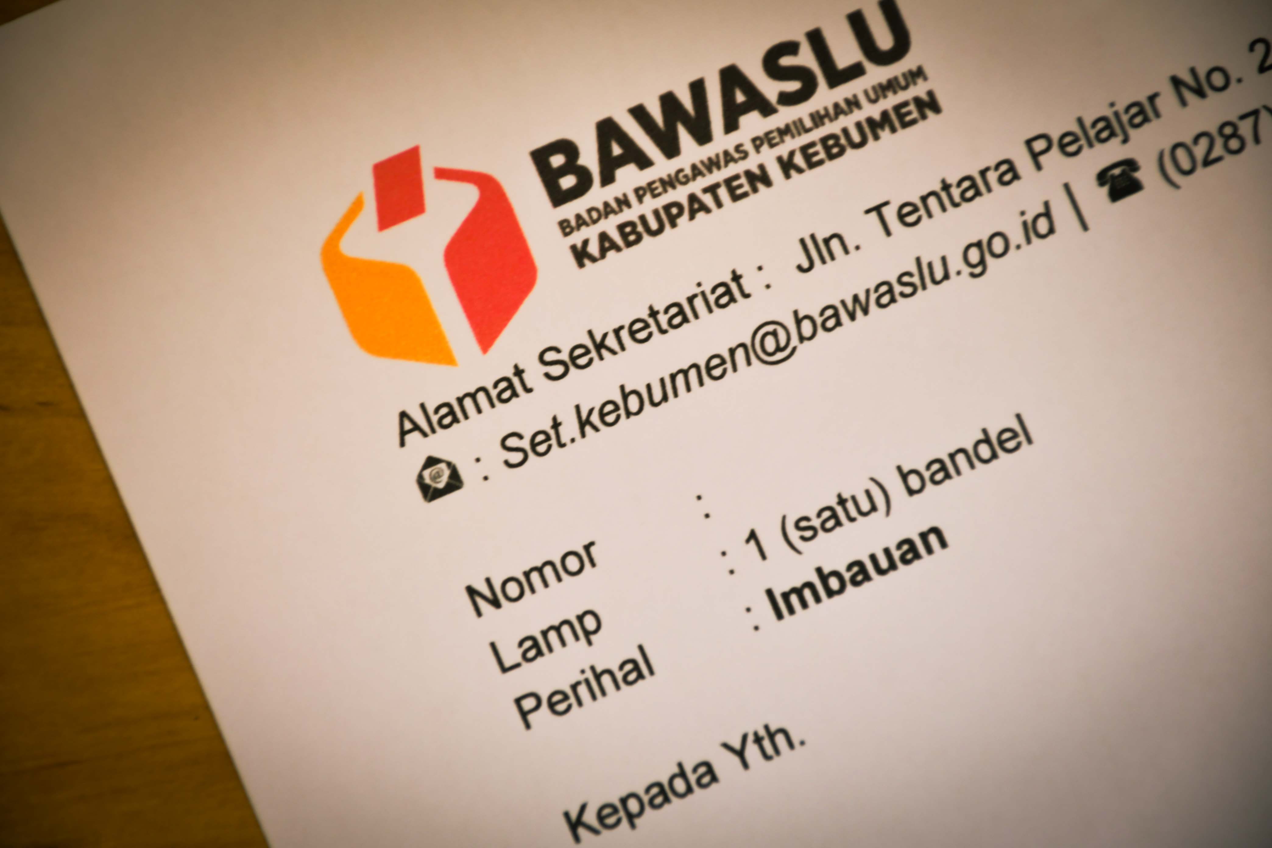 Bawaslu Ingatkan KPU Kebumen Perhatikan Pendirian TPS Yang Diluar Ruangan 