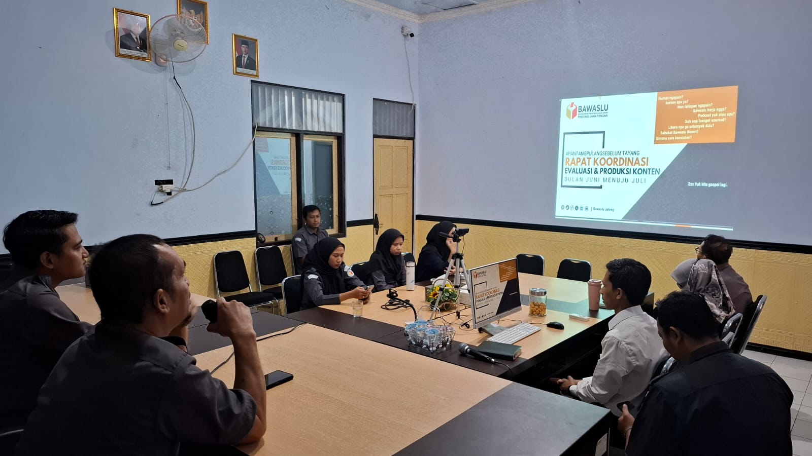 Pelatihan Kehumasan: Produksi Konten Edukatif Di Media Sosial