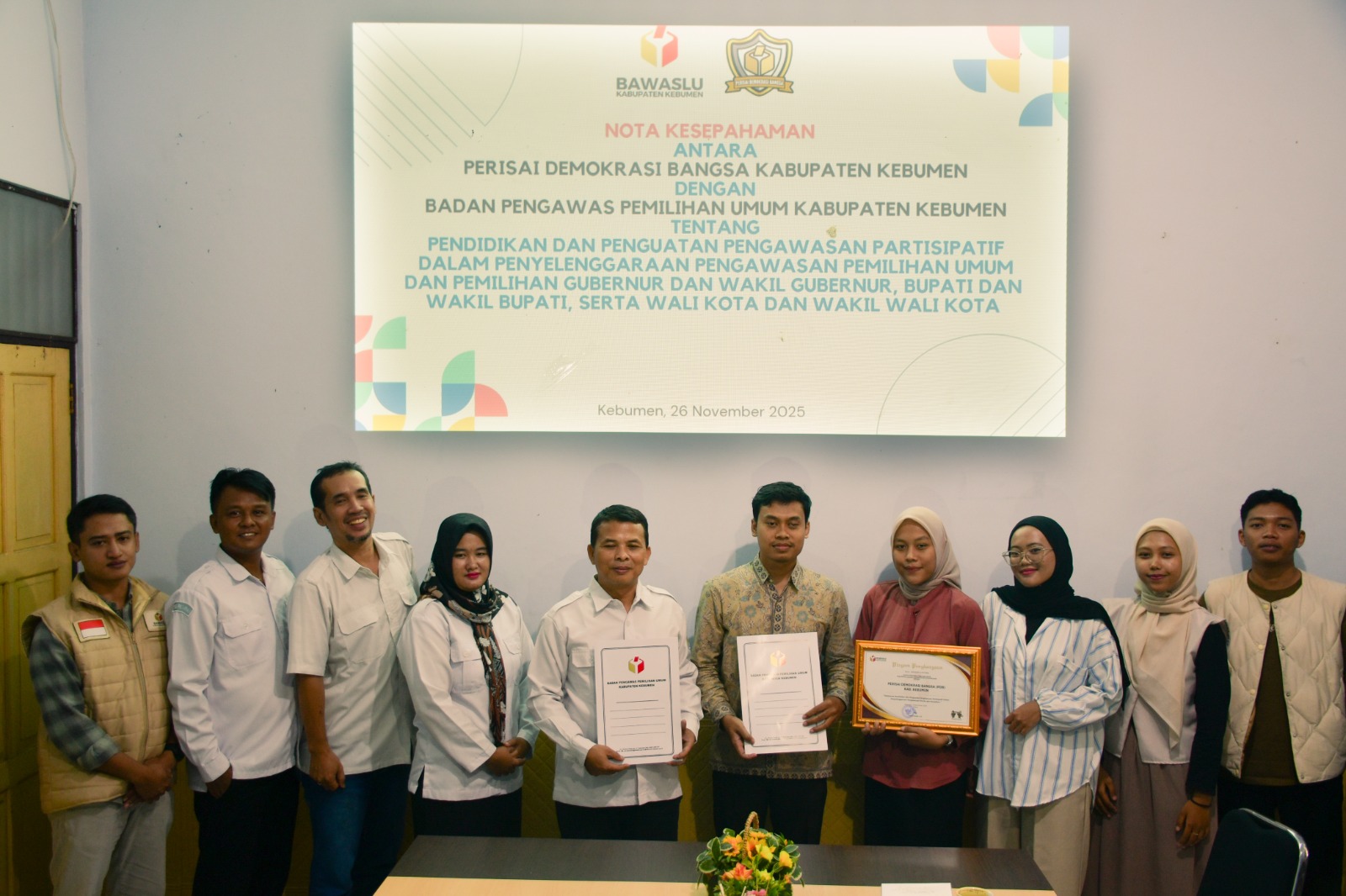 Perkuat Pengawasan Partisipatif, Bawaslu Teken MoU dengan Perisai Demokrasi Bangsa Kebumen