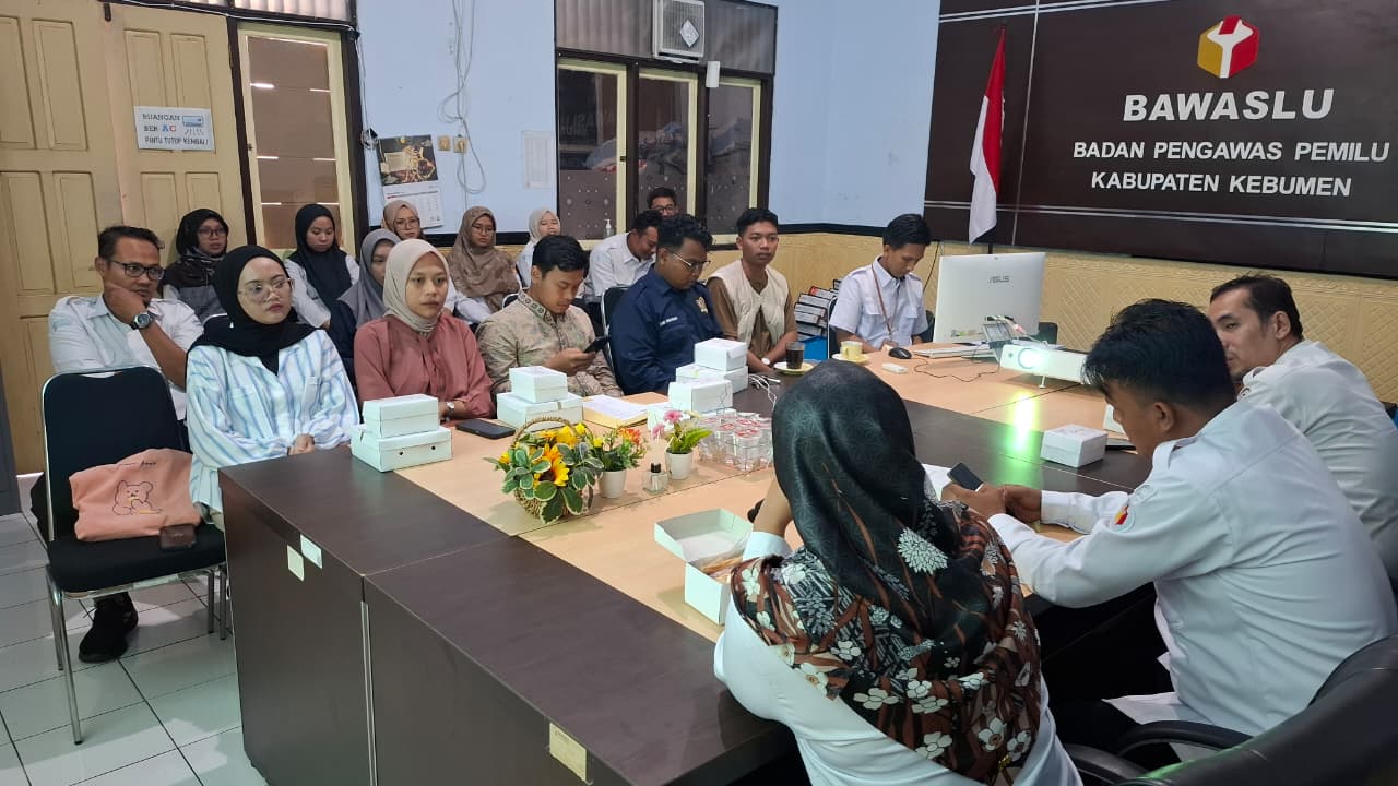 Penguatan Pengawasan Partisipatif Melalui Kolaborasi Dua Komunitas