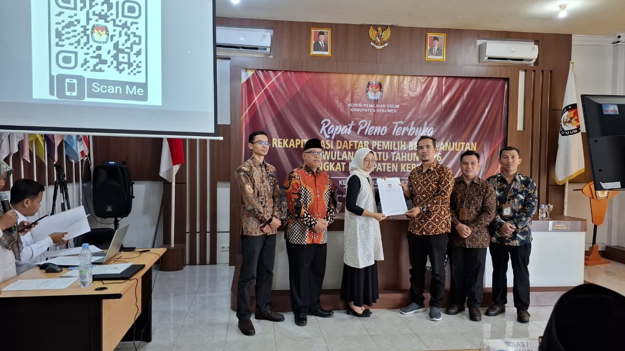 Pastikan Akurasi Data, Bawaslu Kebumen Awasi PDPB 2026