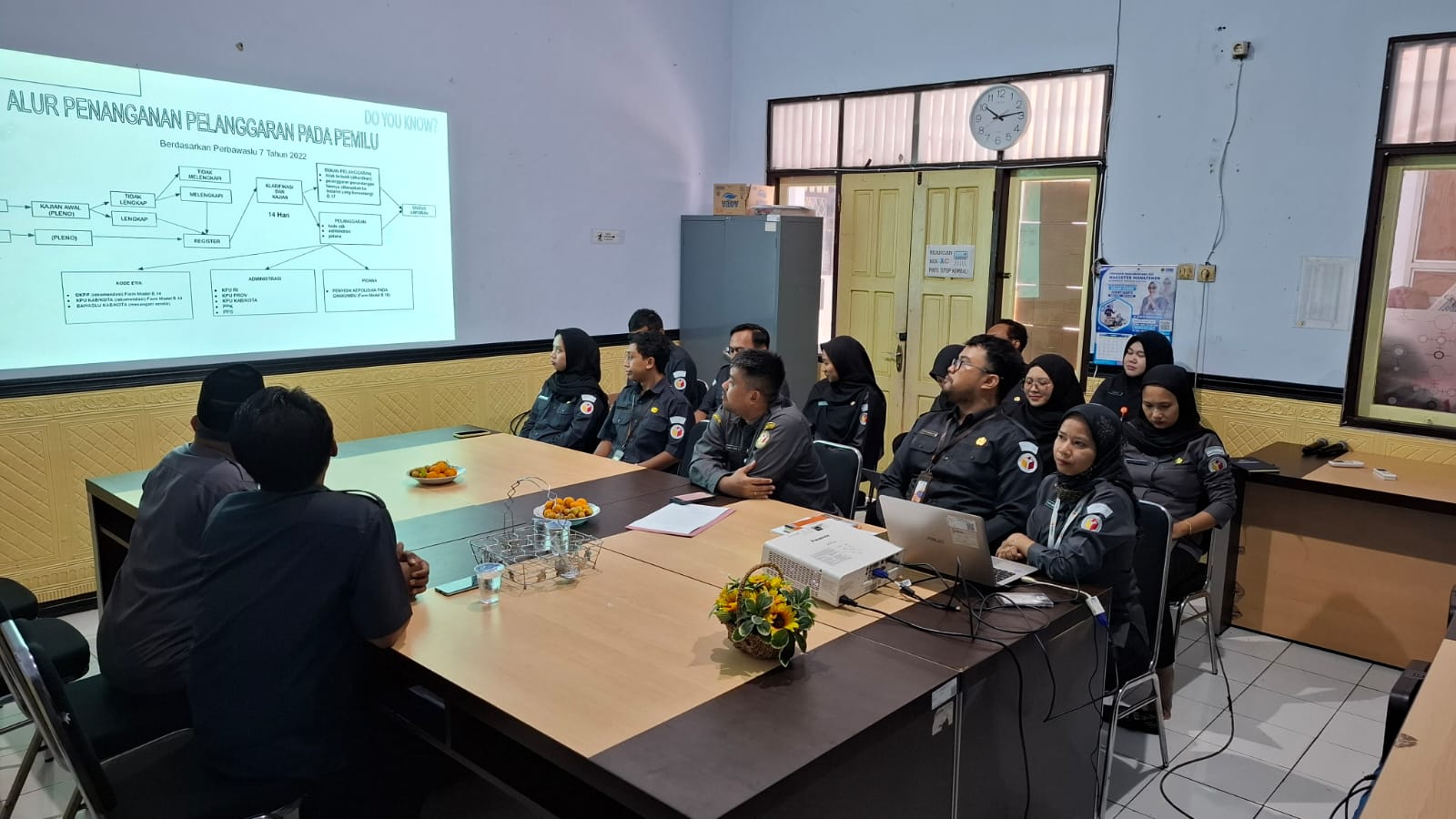 Sharing Pengalaman, Bawaslu Kebumen Gelar Forum Diskusi Penangangan Pelanggaran Edisi April 2026