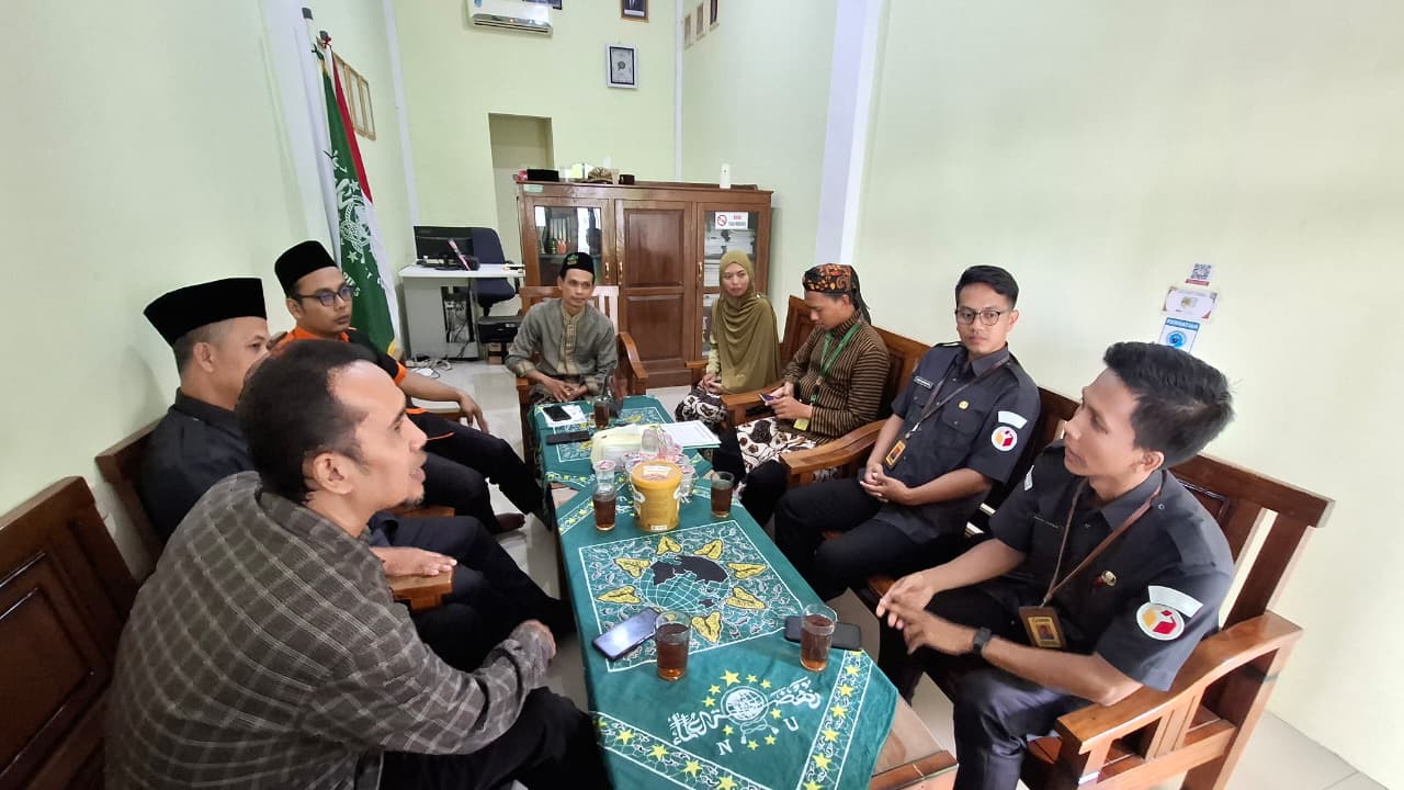 Bawaslu Kebumen Jajaki Kerja Sama dengan SMK Ma’arif 5 Gombong