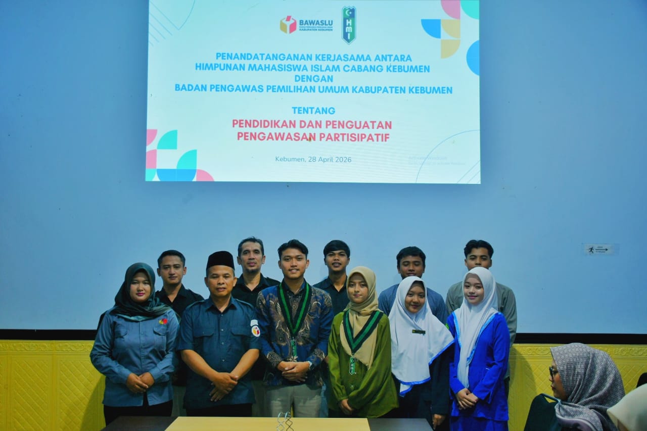 BAWASLU KEBUMEN PERKUAT PENDIDIKAN PENGAWASAN PARTISIPATIF DENGAN HMI CABANG KEBUMEN
