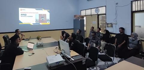 Bawaslu Kebumen Gelar Rapat Peningkatan Kapasitas Keterbukaan Informasi Publik