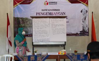 Bidan Desa Tegalrejo Peduli Pemilih Disabilitas