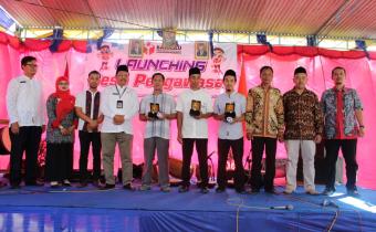 MEMBANGUN DEMOKRASI DARI DESA : Bawaslu Kabupaten Kebumen Launching Desa Pengawasan