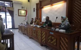 PERSIAPAN PILKADA, BAWASLU KEBUMEN IKUTI VIDEO CONFERENCE