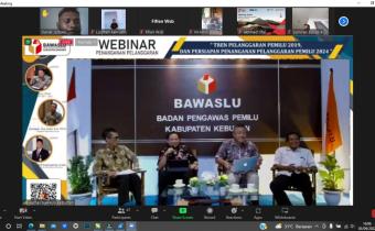 <strong>Hadapi Pemilu 2024, Bawaslu Kebumen Gelar Webinar Penanganan Pelanggaran</strong>