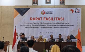 <strong>Jelang Pemilu 2024, Bawaslu Kebumen Perkuat Aparatur Pengawas Pemilu</strong>