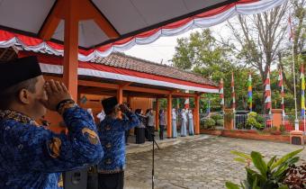 UPACARA HUT RI KE 78 BAWASLU KEBUMEN