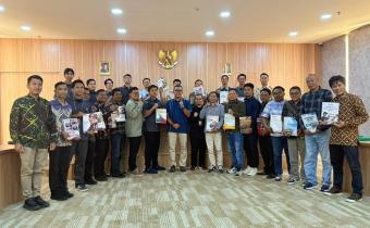 Bawaslu Kebumen Sampaikan Laporan Kinerja 2025 Ke Bawaslu RI