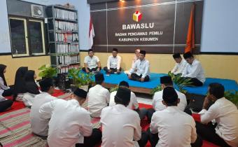 Ngabuburit Edisi 13: Khataman Alquran dan Pengajian Tema ‘Asupan Infromasi Sehat’