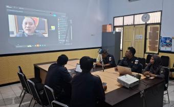Tingkatkan Profesionalitas: Bawaslu Kebumen ikuti dialog pengelolaan barang dugaan pelanggaran
