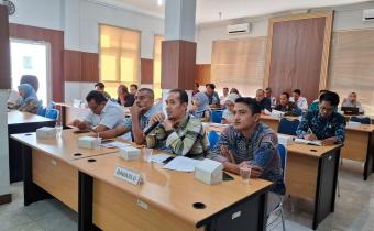 Rapat Pleno Terbuka Rekapitulasi Daftar Pemilih Berkelanjutan (PDPB) Triwulan II Tahun 2026 di kantor KPU Kabupaten Kebumen