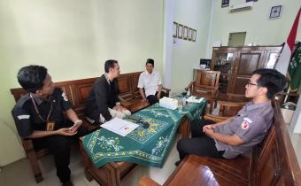 Bawaslu Kabupaten Kebumen diskusi bersama Kepala SMK Ma'arif 5 Gombong