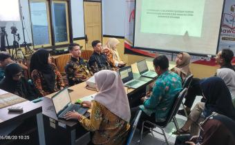 Dokumentasi Peningkatan Kapasitas SDM Bedah Regulasi