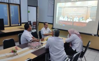 Anggota Bawaslu Kebumen mengikuti Rapat Evaluasi P2P tahun 2026 Provinsi Jawa Tengah Secara Daring 