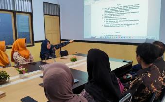 Dari Pasal ke Pasal, Bawaslu Kebumen Perkuat Pemahaman Regulasi melalui Klinik Hukum