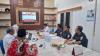 Kordiv P2H Bawaslu Kebumen bersama staff dalam Rapat Singkronisasi PDPB Triwulan 3 Tahun 2026